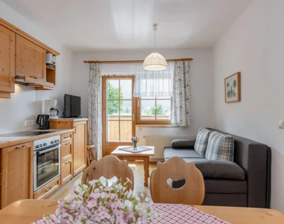 optim-App-Glockenblume-Hansbauer Juli 2023 -95