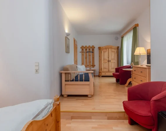 optim-Studio-Margerite-Hansbauer Juli 2023 -591